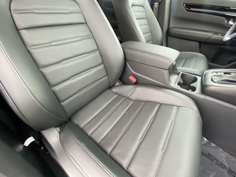 Used 2025 Honda CR-V EX-LImage 13