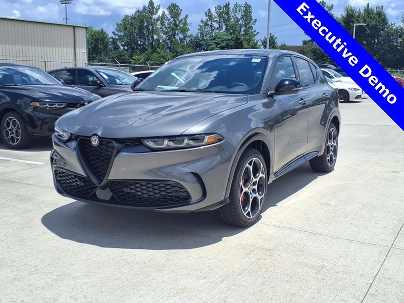 New 2025 Alfa Romeo Tonale VeloceImage 2
