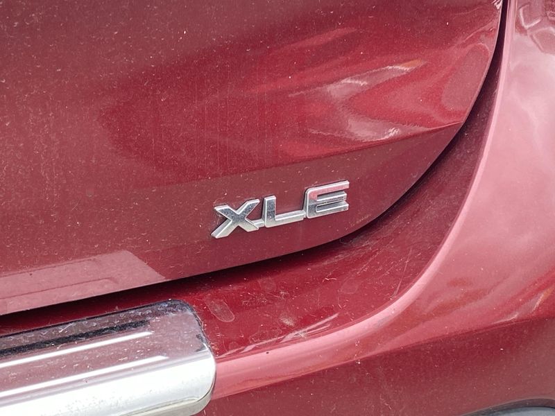 2020 Toyota Highlander XLEImage 4