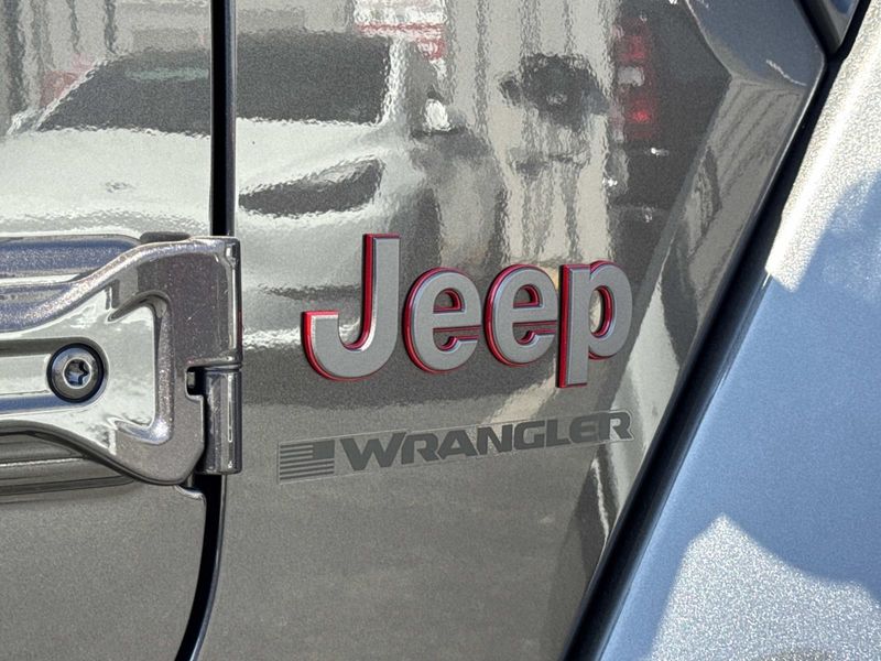 New 2026 Jeep Wrangler 4-door Rubicon X