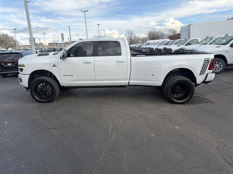New 2026 RAM 3500 Laramie Crew Cab 4x4 8