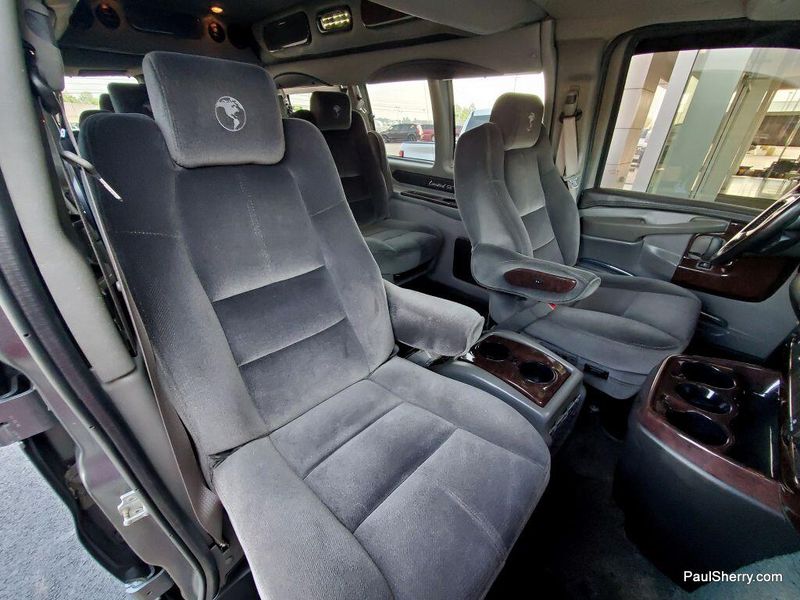 Used 2015 GMC Savana 2500 Image 6