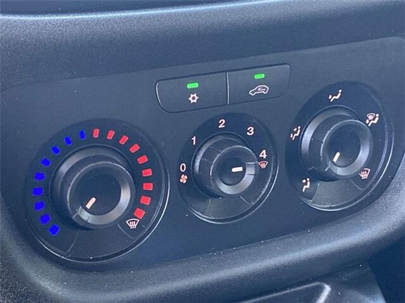 2021 RAM ProMaster City TradesmanImage 26