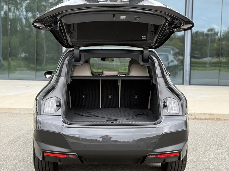 2025 BMW iX xDrive50Image 15