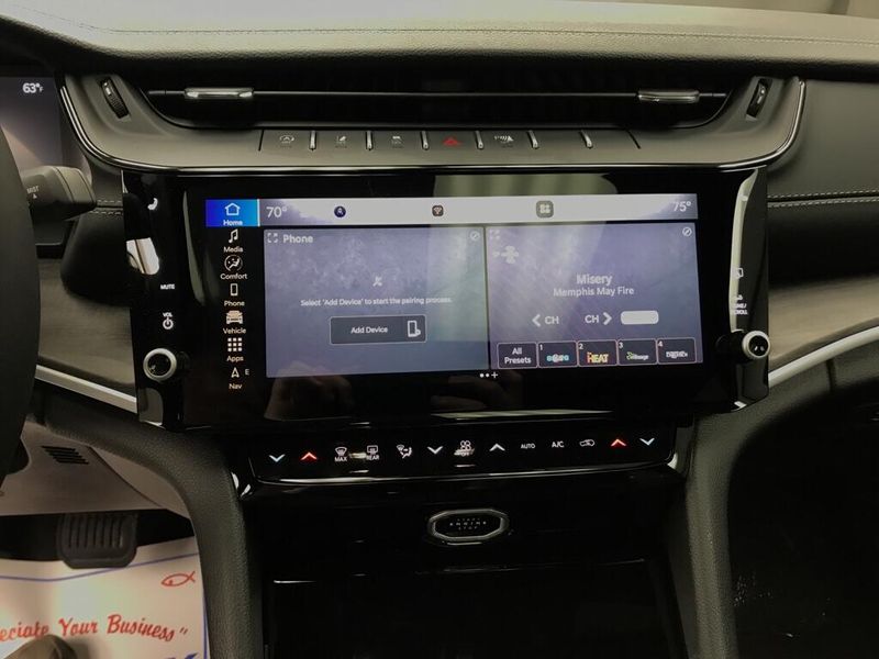 New 2026 Jeep Grand Cherokee Limited 4x4Image 7