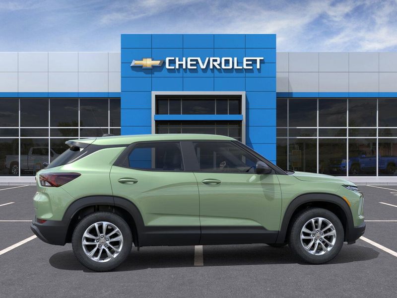 New 2026 Chevrolet Trailblazer LSImage 5