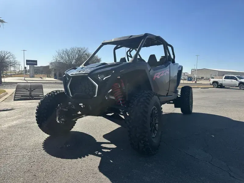 2025 Polaris RZR PRO S 4 ULTIMATE ONYX BLACKImage 3