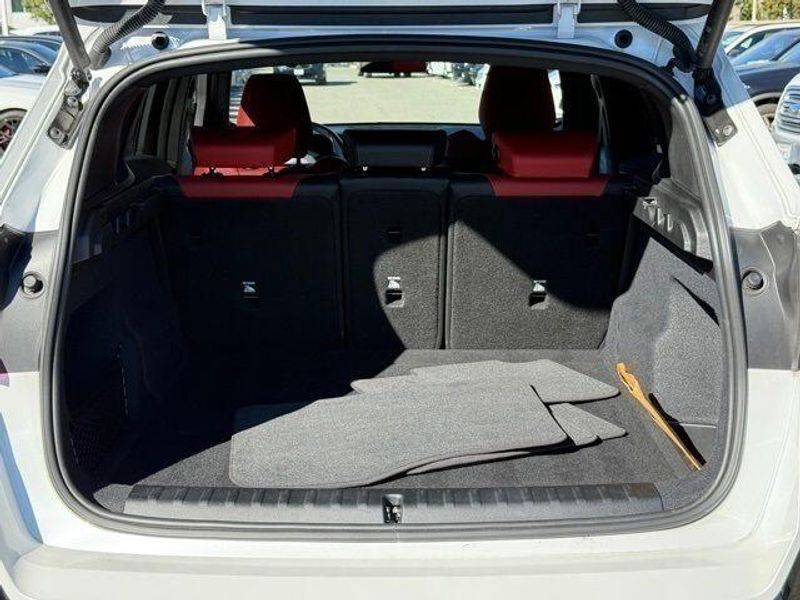 Used 2023 BMW X1 xDrive28iImage 13