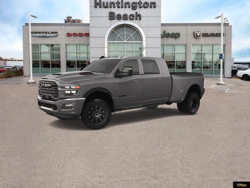 2025 RAM 3500 Limited Mega Cab 4x4 DuallyImage 2