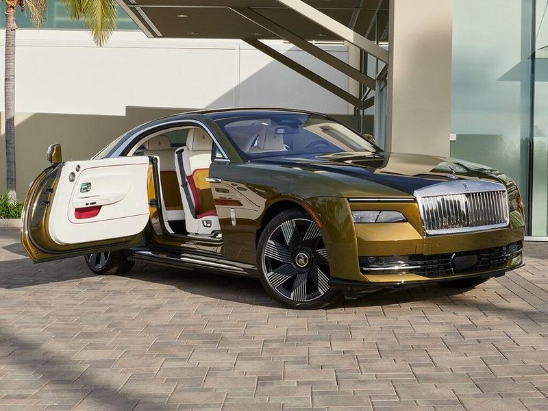 2024 Rolls-Royce   in a Chartreuse exterior color and Grace Whiteinterior. SHELLY AUTOMOTIVE shellyautomotive.com 