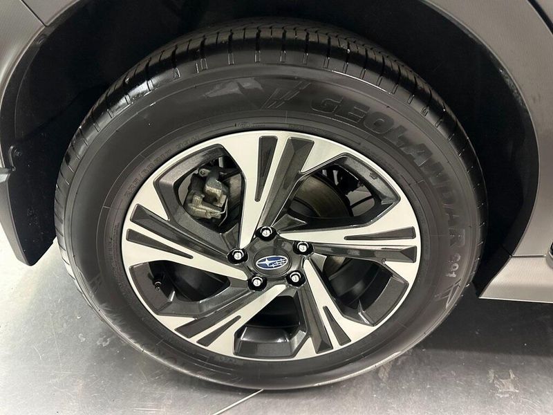 2025 Subaru Crosstrek Premium photo 22