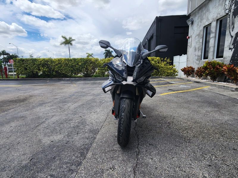 2026 BMW S 1000 RRImage 2