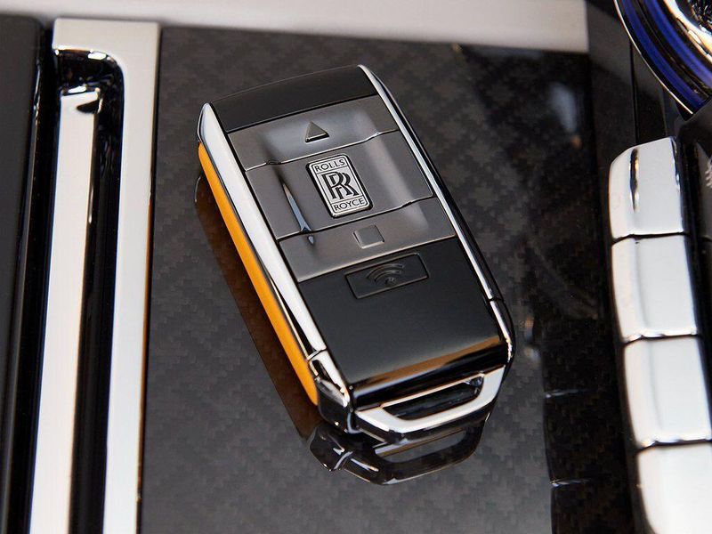 New 2026 Rolls-Royce Cullinan Black BadgeImage 20