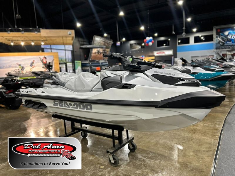 New 2025 Sea-Doo GTX LIMITED 325 (SOUND SYSTEM) 