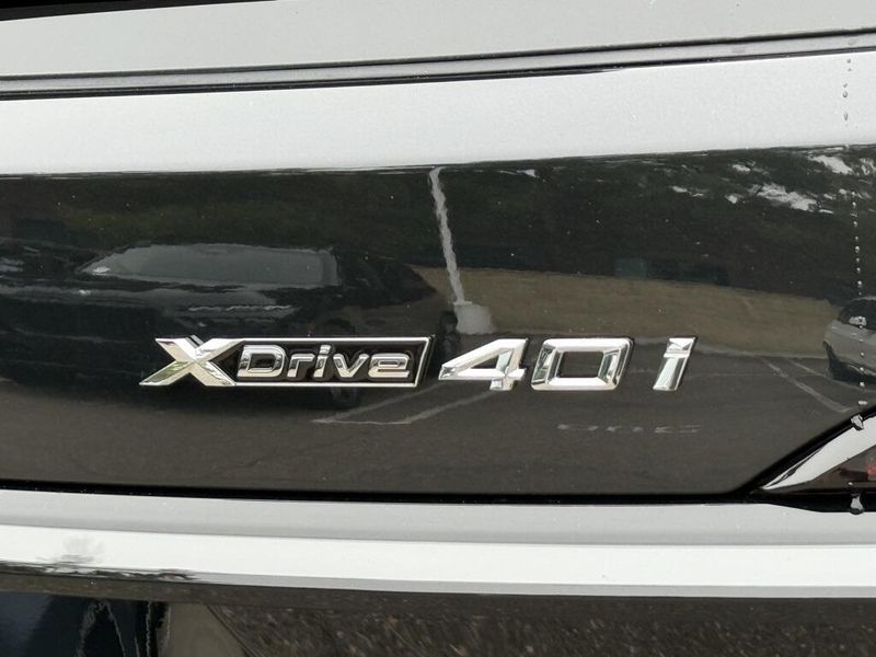 2026 BMW X7 xDrive40iImage 14