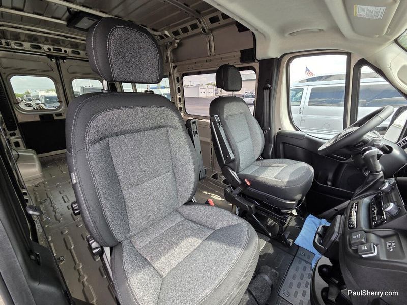 New 2026 RAM Promaster 2500 Slt+ Window Van High Roof 159' Wb