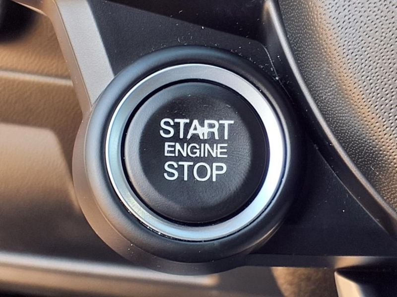 2022 Alfa Romeo Stelvio SprintImage 6