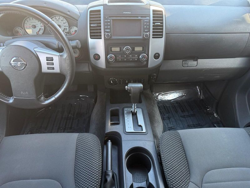2018 Nissan Frontier PRO-4X photo 9