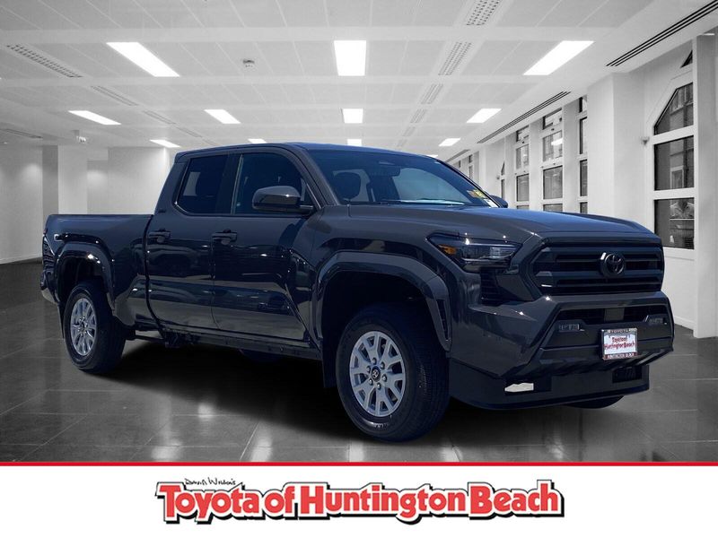 Used 2024 Toyota Tacoma SR5Image 1