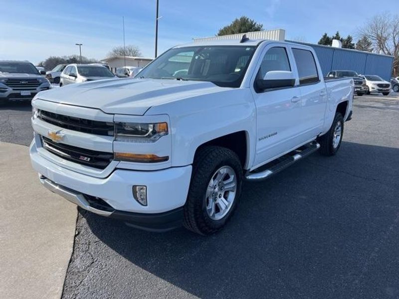 2017 Chevrolet Silverado 1500 LTImage 3