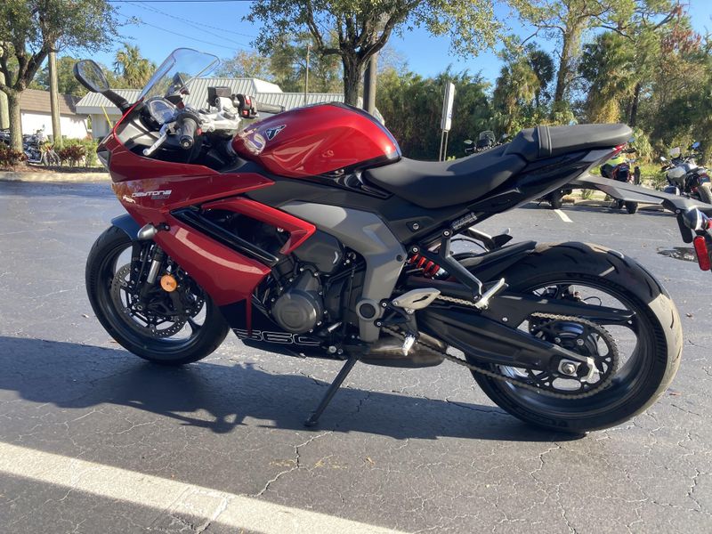 2025 Triumph Daytona 660