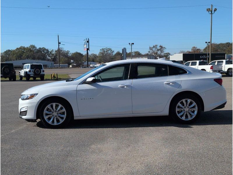 Used 2024 Chevrolet Malibu LTImage 2