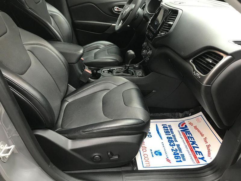 Used 2022 Jeep Cherokee LimitedImage 16