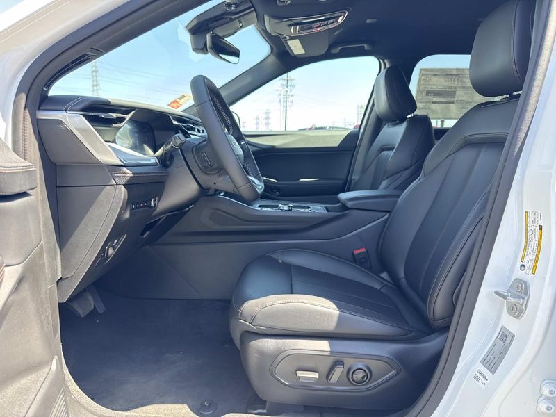 New 2026 Jeep Cherokee Limited 4x4