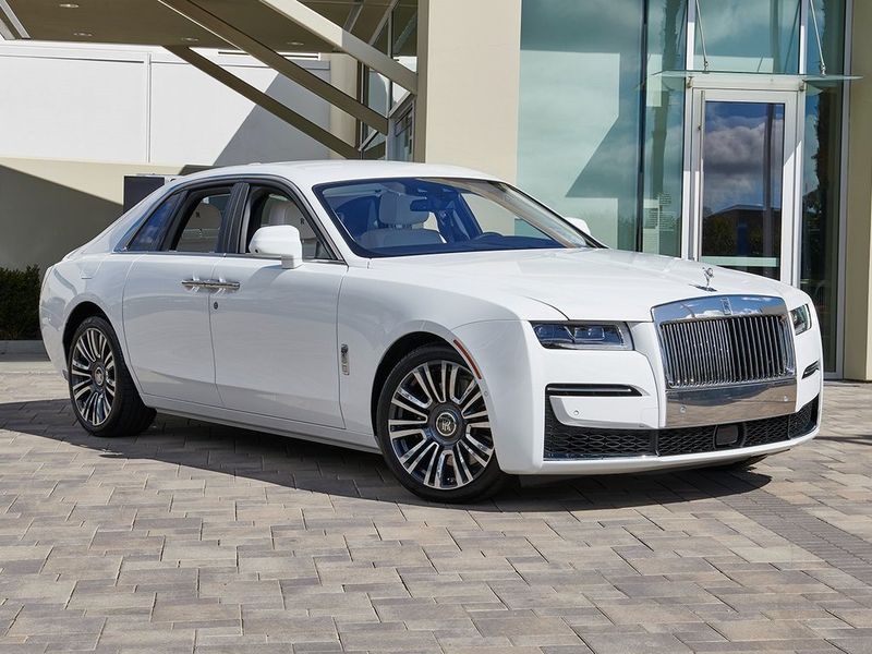 2024 Rolls-Royce Ghost Image 5