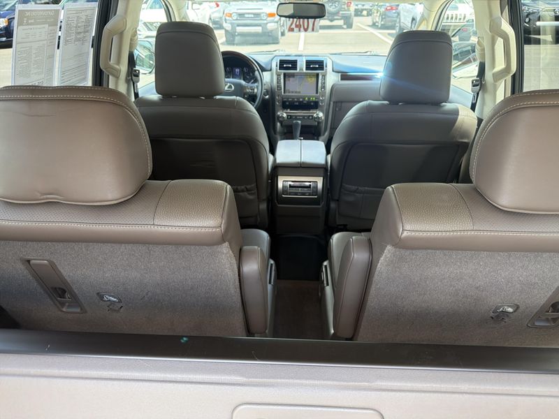 Used 2018 Lexus GX 460 PremiumImage 24