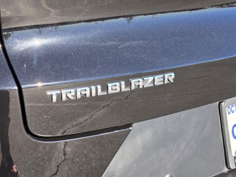 Used 2023 Chevrolet Trailblazer FWD 4dr LS