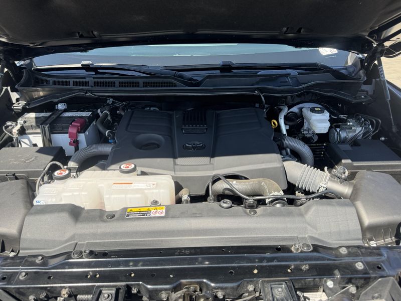 Used 2024 Toyota Tundra 4WD LimitedImage 32