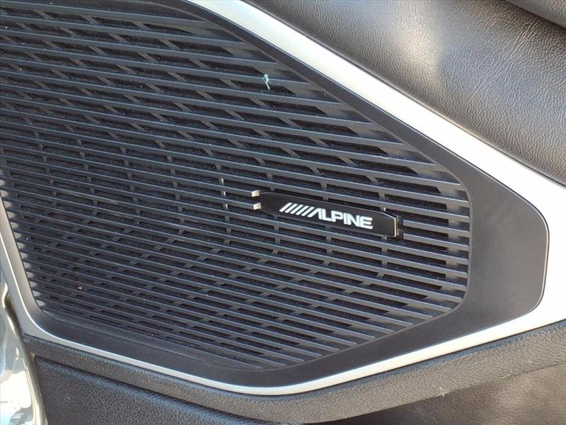 2024 Jeep Wagoneer L Series II photo 5
