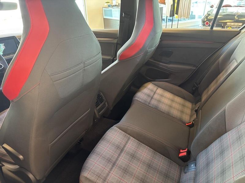2023 Volkswagen Golf GTI 2.0T SE