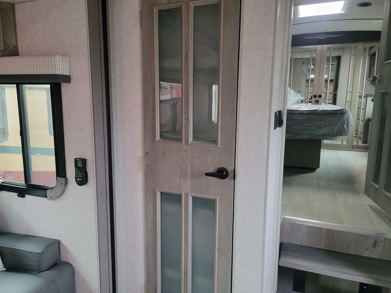 New 2026 NORTHWOOD MFG ARCTIC FOX NXT 295RK Image 20