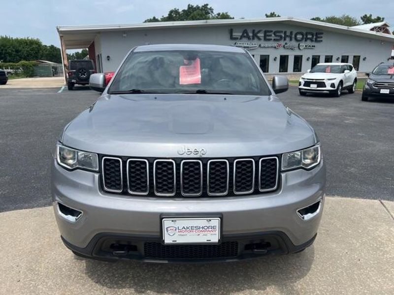 2021 Jeep Grand Cherokee Laredo EImage 2