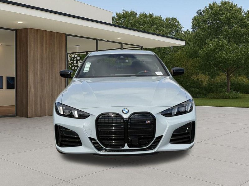 New 2026 BMW 4 Series M440iImage 4