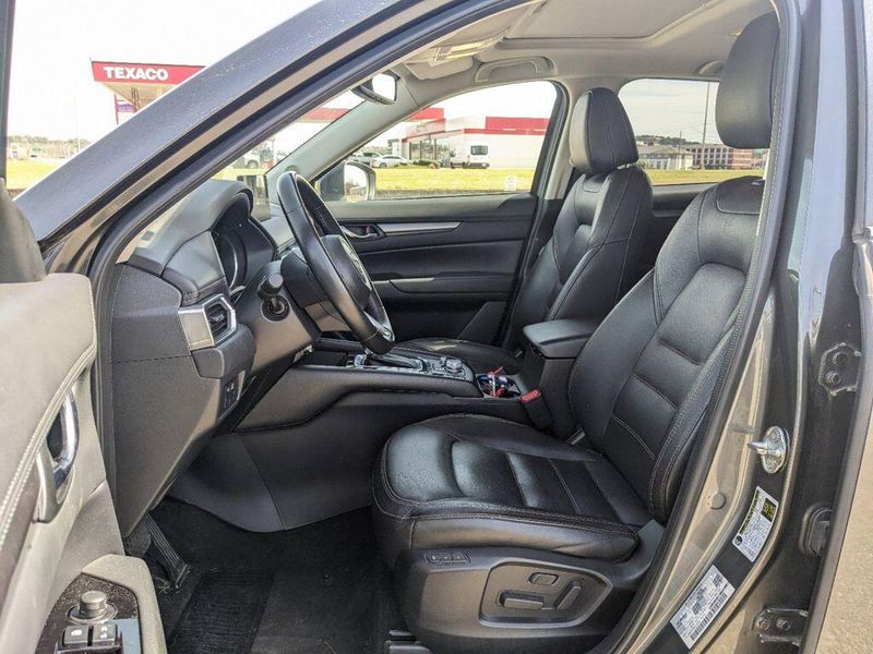 2023 Mazda CX-5 2.5 S Preferred PackageImage 25