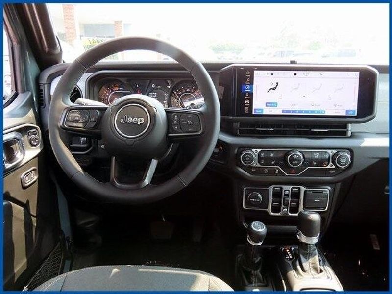 New 2025 Jeep Wrangler Sport SImage 12