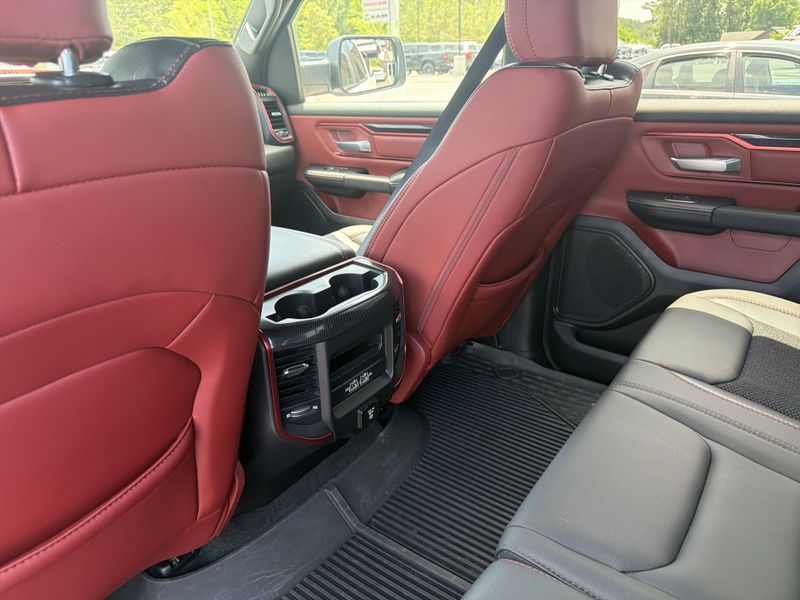 Used 2022 RAM 1500 RebelImage 28