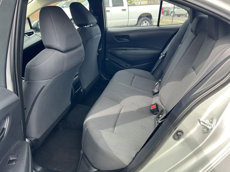 Used 2022 Toyota Corolla LEImage 19