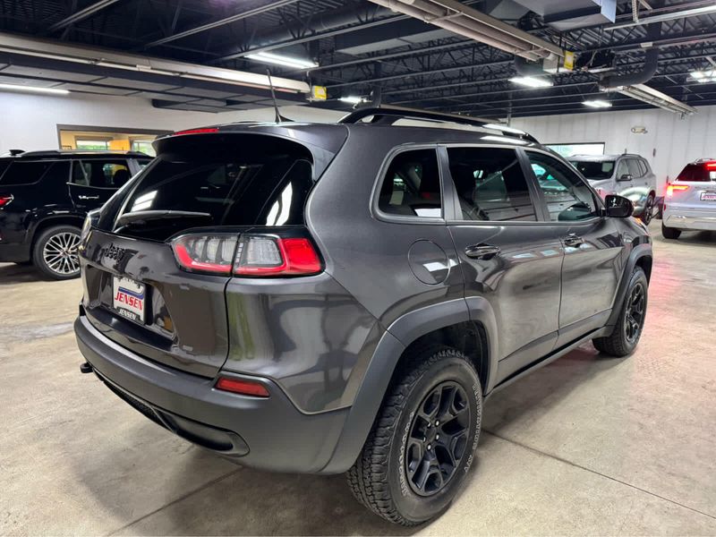 2022 Jeep Cherokee Latitude photo 4