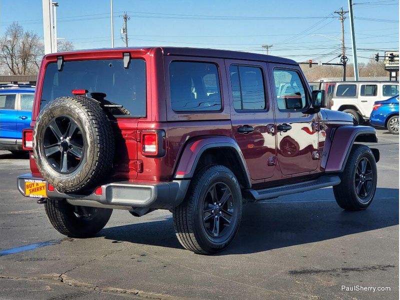 Used 2022 Jeep Wrangler Unlimited Sahara Altitude