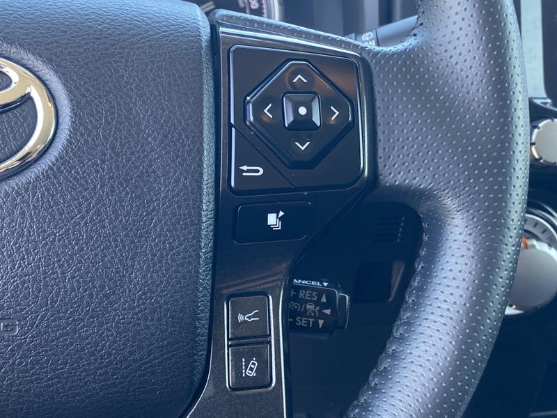 2024 Toyota 4Runner TRD Off-RoadImage 29