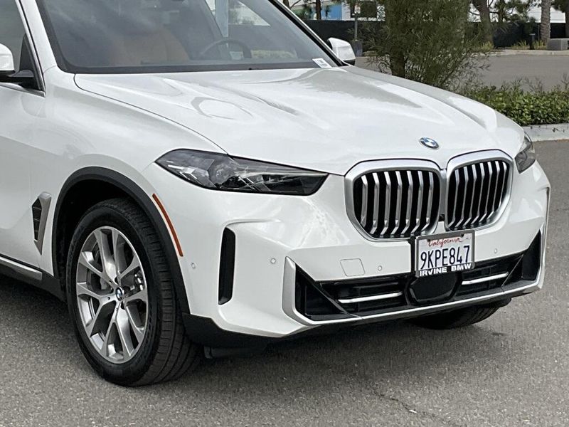 2024 BMW X5 sDrive40iImage 11