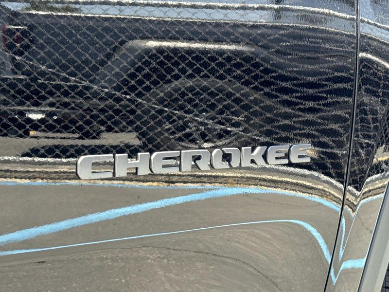 New 2026 Jeep Cherokee Limited 4x4