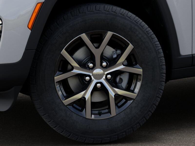 New 2025 Jeep Grand Cherokee Limited 4x4Image 24