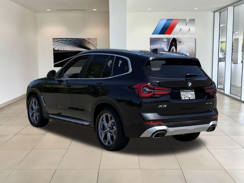 2022 BMW X3 sDrive30iImage 8