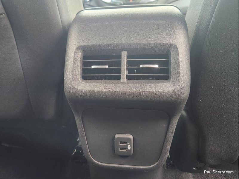 Used 2021 Chevrolet Equinox LT
