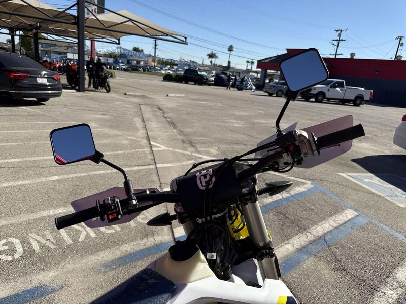 New 2025 Husqvarna FE 350S Image 14